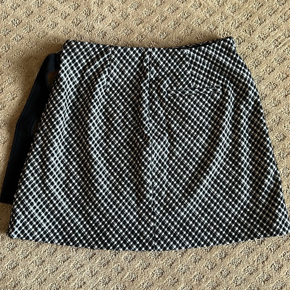 NWT SPANX Black and White Plaid Mini Wrap Ponte Skirt Skort Sz M - Picture 4 of 9